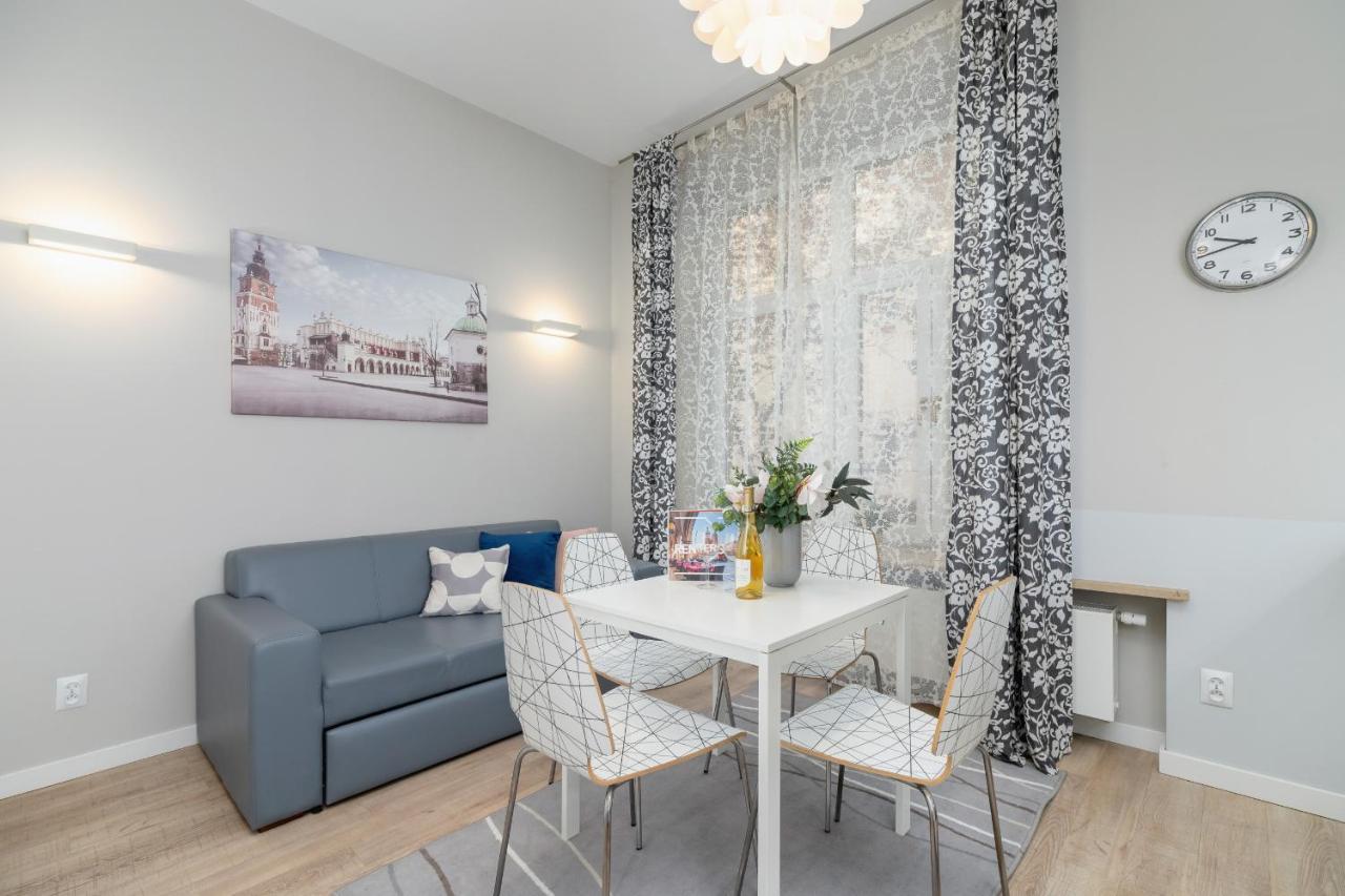 Central Planty Park Apartment Lobzowska By Noclegi Renters 크라쿠프 외부 사진