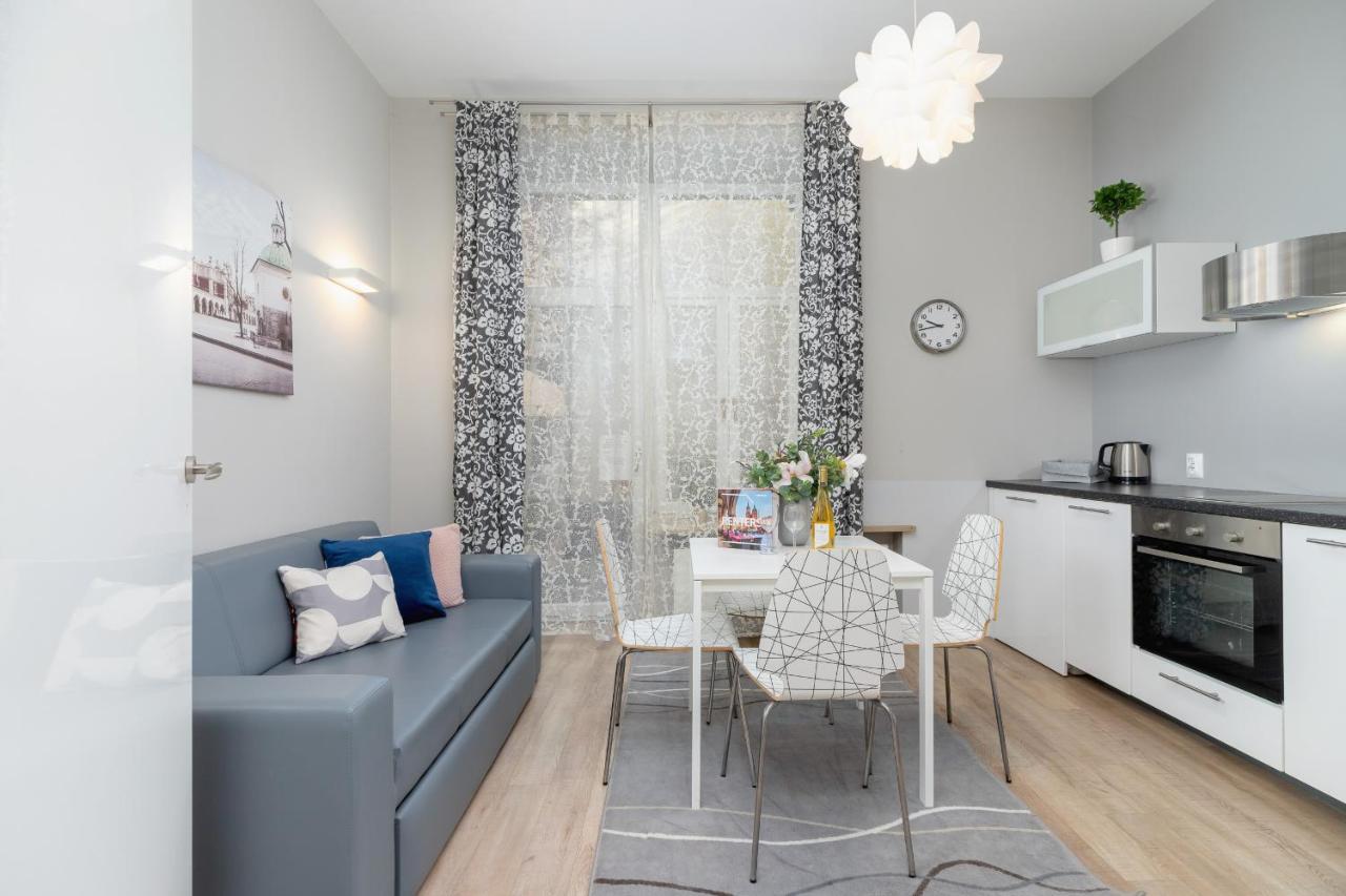 Central Planty Park Apartment Lobzowska By Noclegi Renters 크라쿠프 외부 사진